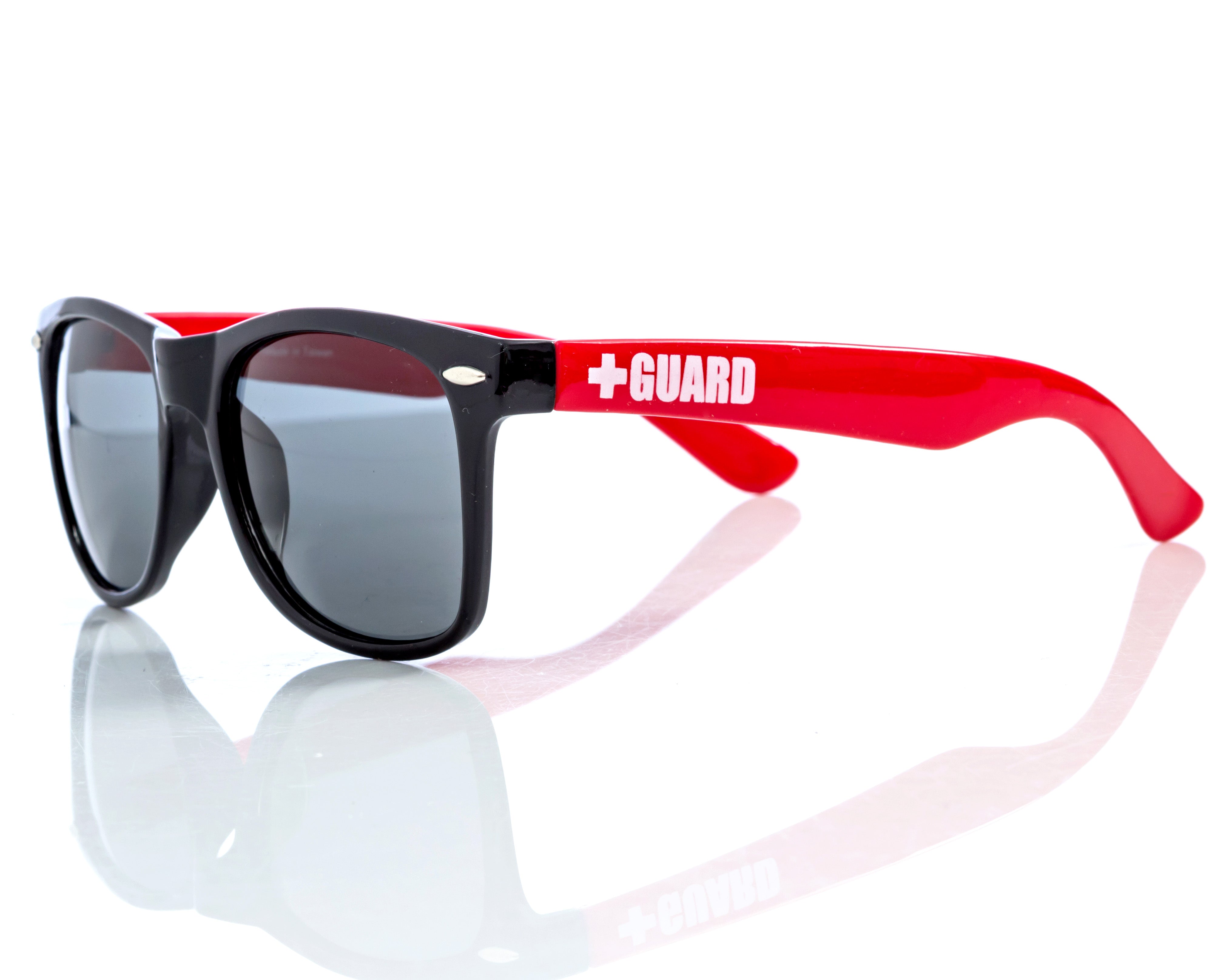 https://blarix.com/cdn/shop/products/lifeguard-polarized-sunglasses.jpg?v=1554827082